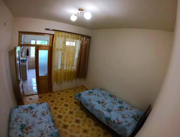 Nnn Guest House Goris Eksteriør bilde