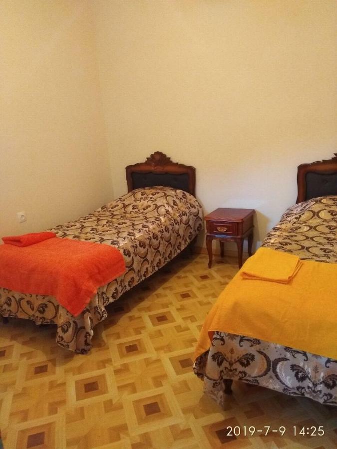 Nnn Guest House Goris Eksteriør bilde