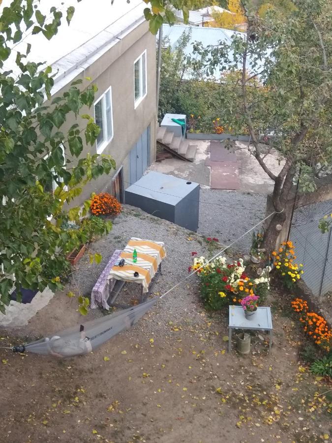 Nnn Guest House Goris Eksteriør bilde